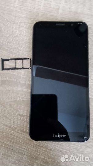 Телефон honor 7a