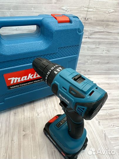 Шуруповерт makita 18v 10мм бесщеточный