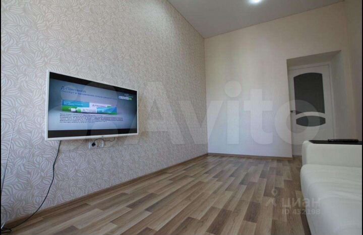 2-к. квартира, 60 м², 3/5 эт.