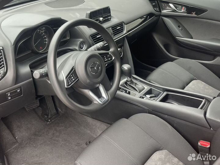 Mazda CX-4 2.0 AT, 2023