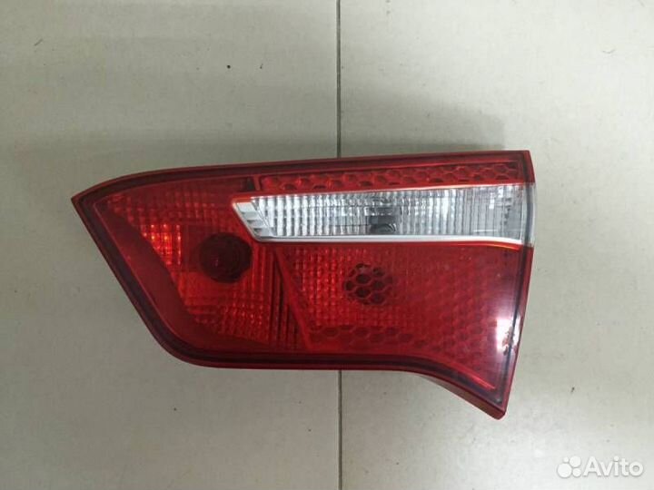 Фонарь задний внутренний правый Kia Rio 3 UB 2011