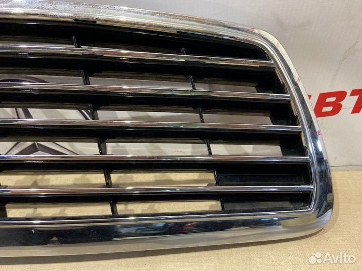 Решетка радиатора Mercedes E350 W211 272.964 2006