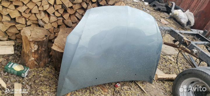 Капот mitsubishi lancer 9