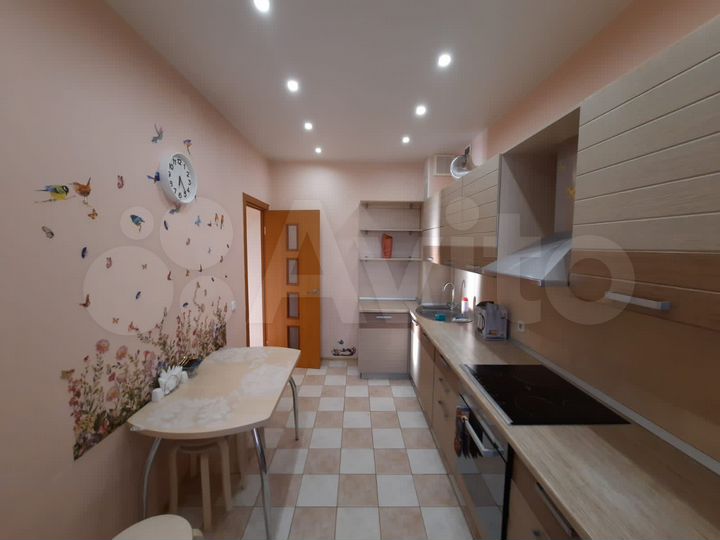 3-к. квартира, 90 м², 5/12 эт.