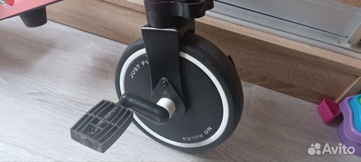 Велосипед -беговел 3 в 1 happy baby