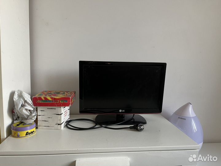 Телевизор LG 19