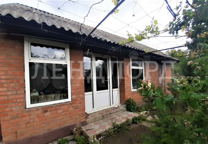 Дом 66 м² на участке 8 сот.