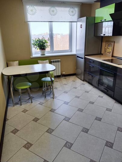 2-к. квартира, 65 м², 10/19 эт.