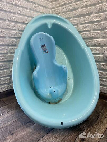 Ванночка для купания с горкой