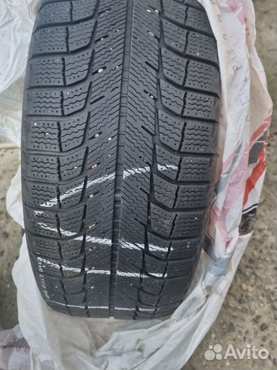 Michelin X-Ice 225/55 R16