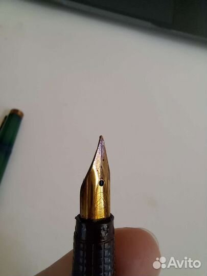 Переьвая ручка