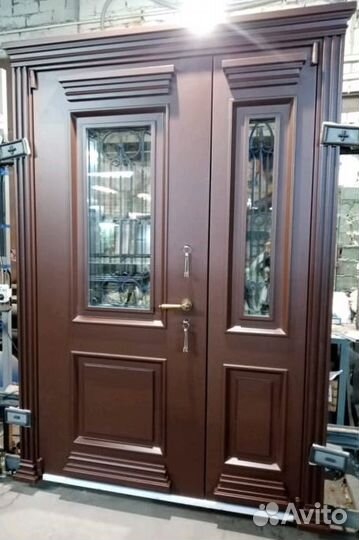 Двери входные металлические