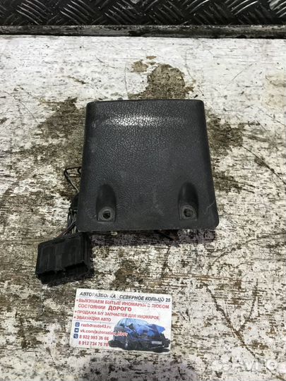 Блок управления задней печкой Митсубиси Паджеро 2