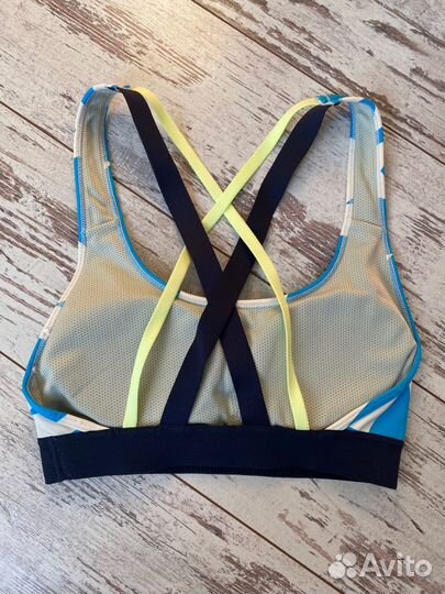 Костюм Adidas оригинал, размер XS (40)