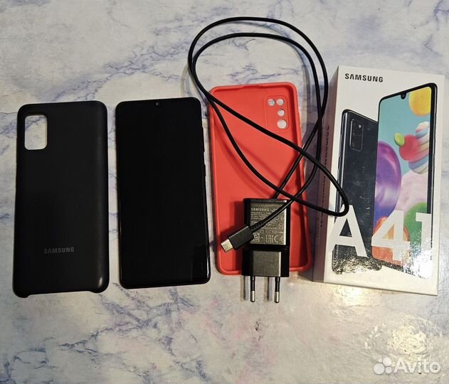 Samsung Galaxy A41, 4/64 ГБ