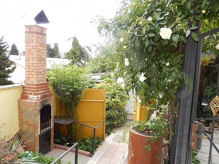 1-к. квартира, 40 м², 3/3 эт.