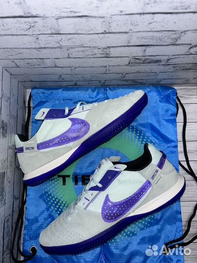 Футзалки Nike StreetGato