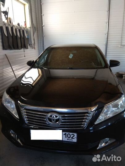 Лобовое стекло VW Golf V (2003-2008)