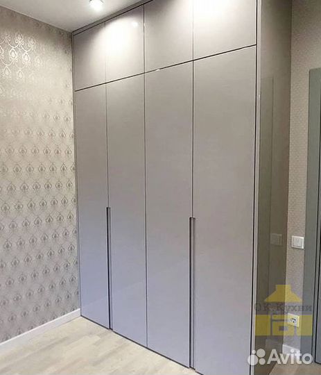 Шкаф для одежды