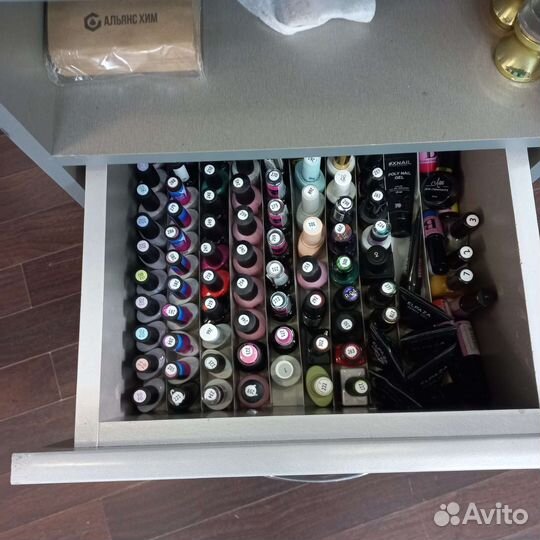 Стол для маникюра бу