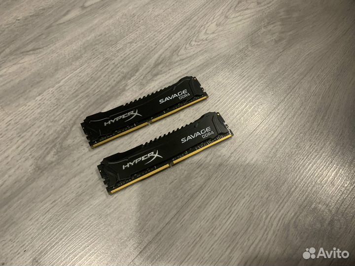 Kingston HyperX Savage Black DDR4 16 GB (2133 MHz)