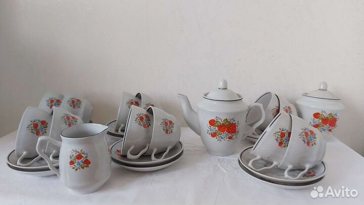 Сервиз чайный 12 персон Барановка и кофейный