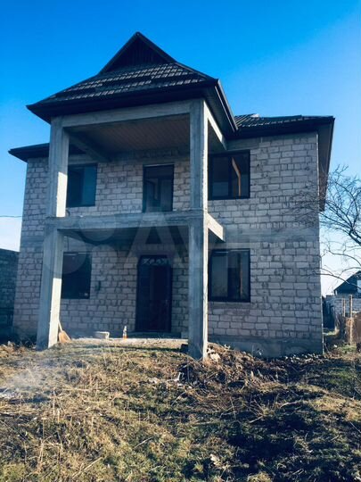 Дом 200 м² на участке 9 сот.