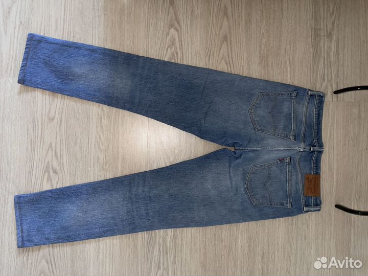 Джинсы Levi’s