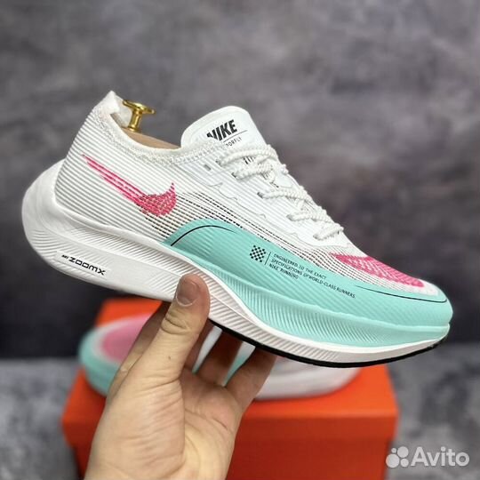 Кроссовки Nike ZoomX Vaporfly