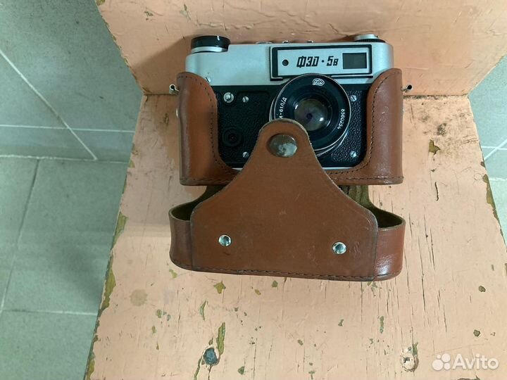 Пленочный фотоаппарат