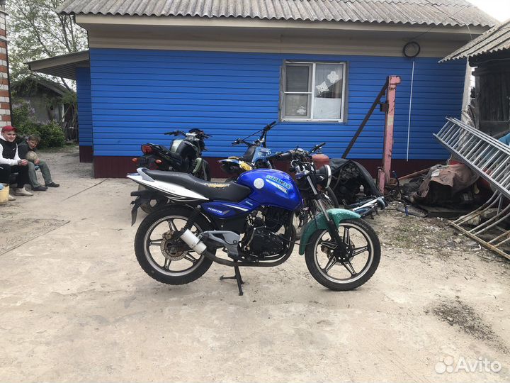 Racer 200