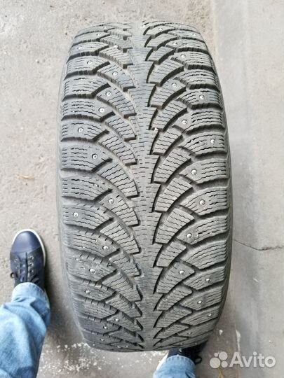 Nokian Tyres Hakkapeliitta 4 225/50 R17 98T