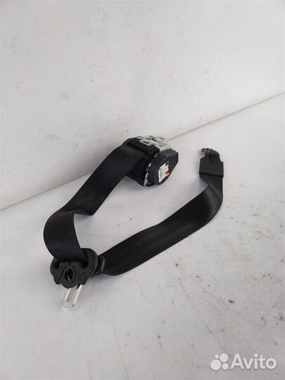 Ремень безопасности задний лев. ауди Q7 2005