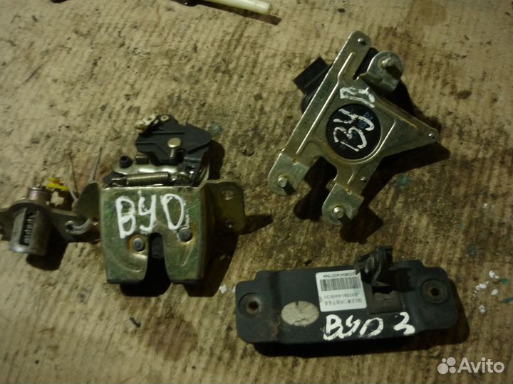 Замок багажника BYD F3