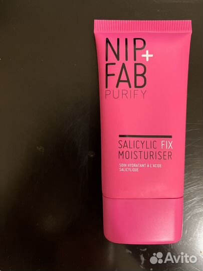 NIP&FAB Крем увлажняющий с салициловой кислотой