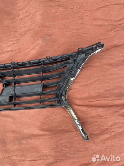 Решетка радиатора