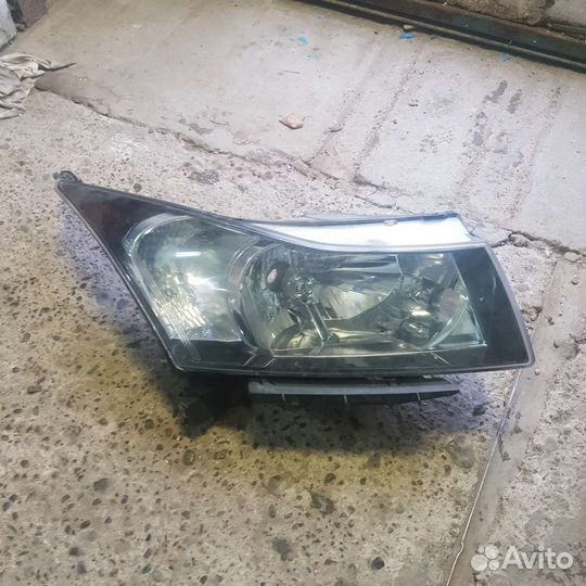 Фара правая темная chevrolet cruze бу оригинал