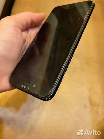 iPhone 7, 256 ГБ