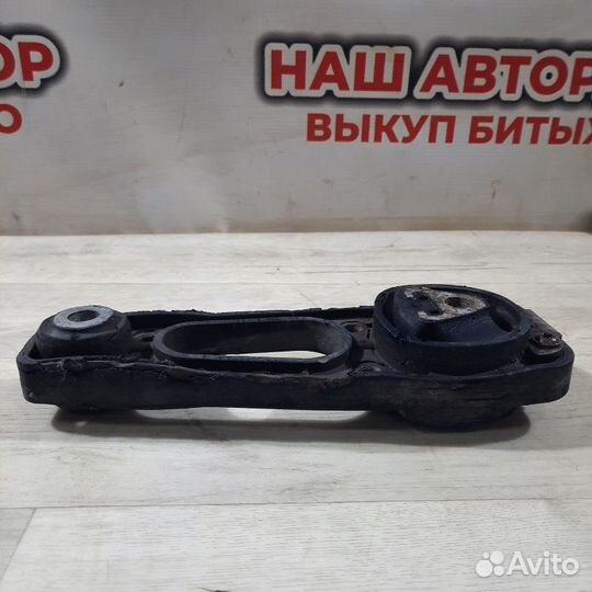 Подушка двигателя Renault Duster 2013
