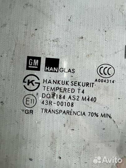Стекло передней левой двери Chevrolet Aveo T300