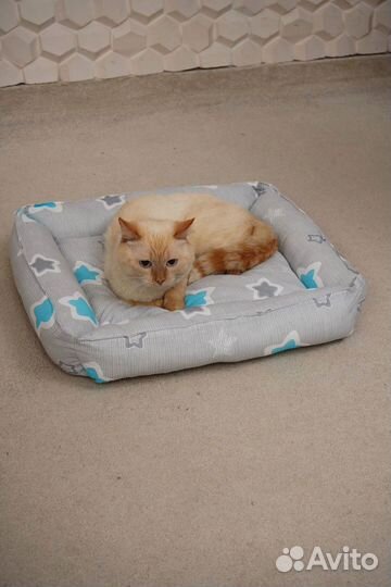 Лежанка для кошки / Когтеточка для кота