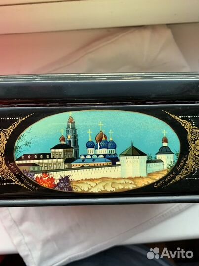 Коллекционная шкатулка 90 х годов мстера