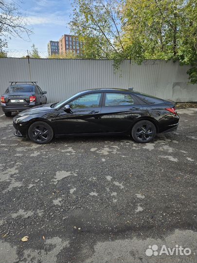 Hyundai Elantra 2.0 AT, 2021, 76 000 км