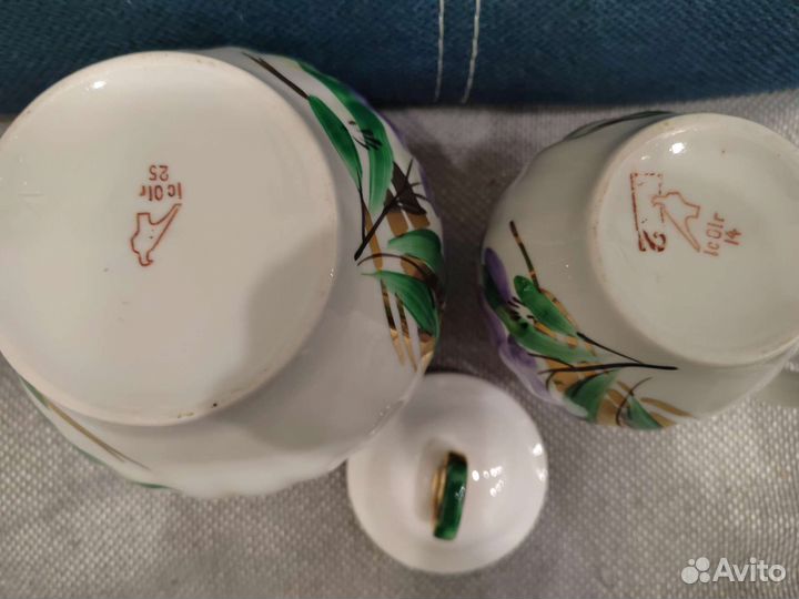 Ирисы Дулево сахарница сливочник