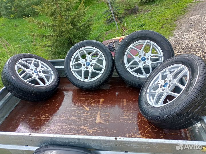 Диски литые r17 5*108 с резиной