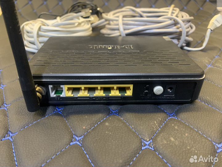 Wifi роутер D link DSL-2640U