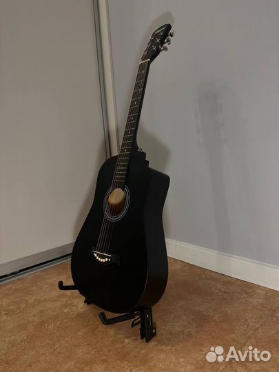 Гитара акустическая