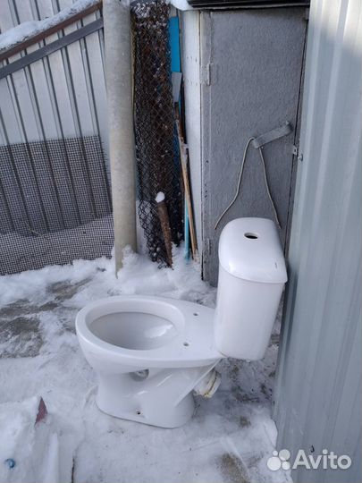 Унитаз с бочком бу