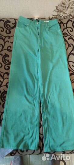 Джинсы новые