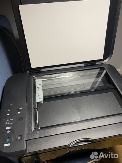 Цветной струйный принтер canon